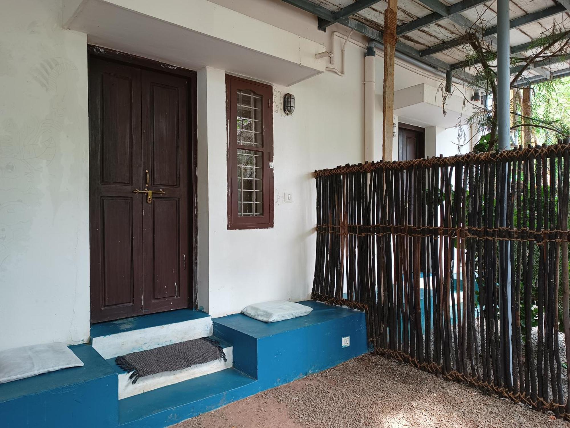 Calaila Hostel Varkala Bagian luar foto